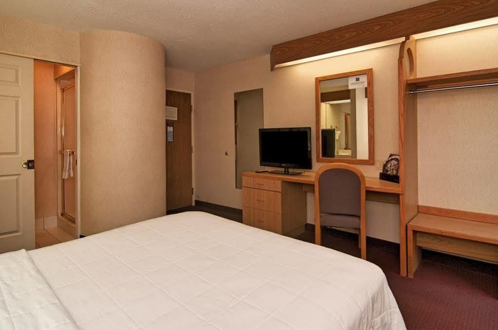 Motel 6-Harvey, Il Kültér fotó